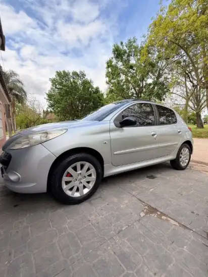 Peugeot 207 Compact Xt 1.6 16V Modelo 2009.  2009 - foto 1