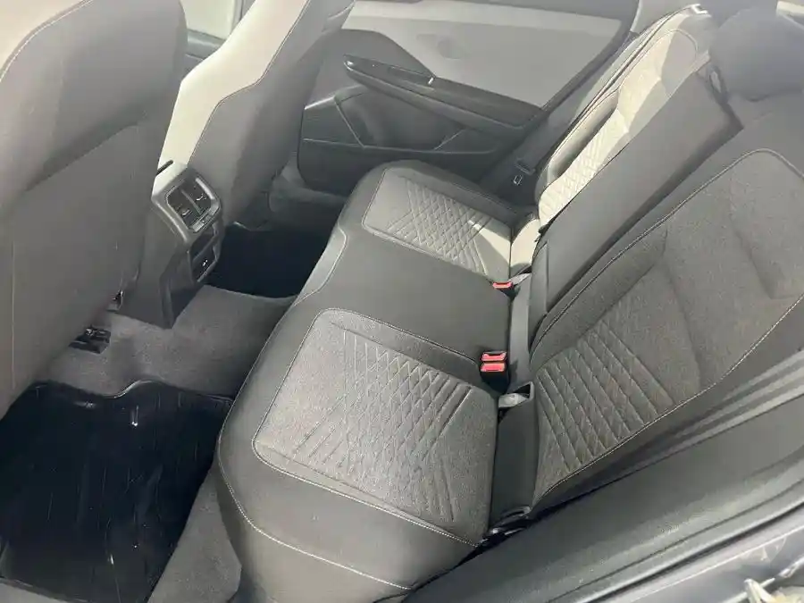 Volkswagen Taos Comfortline 2021 1.4 Tsi - 34.000 Km  2021 - foto 4