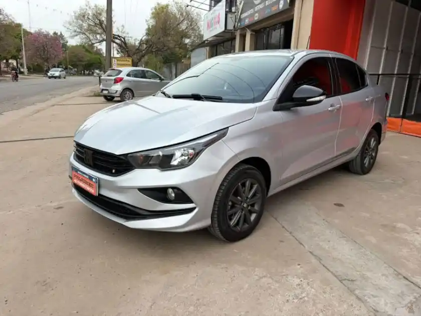 Fiat Cronos Drive 1.3 Pack Plus Cvt 2024  2024 - foto 1
