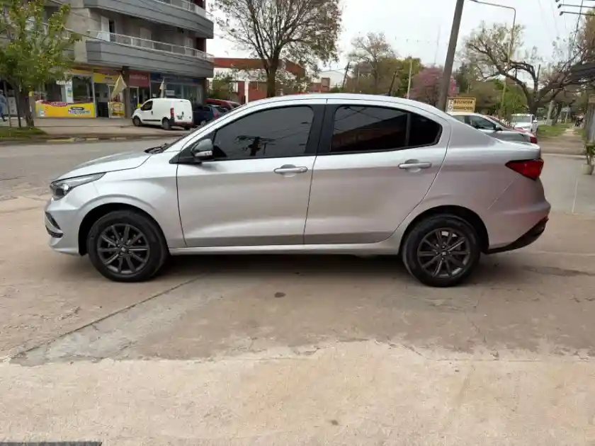 Fiat Cronos Drive 1.3 Pack Plus Cvt 2024  2024 - foto 2