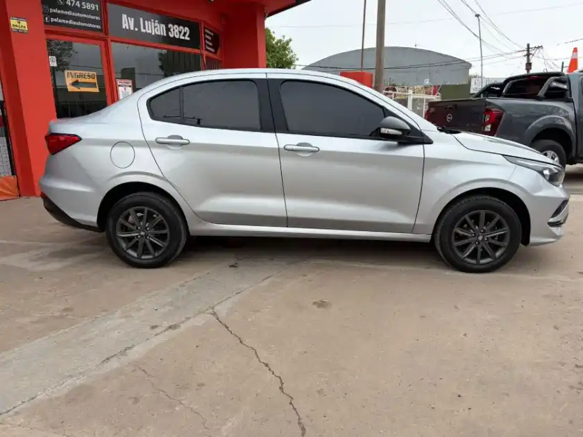 Fiat Cronos Drive 1.3 Pack Plus Cvt 2024  2024 - foto 3