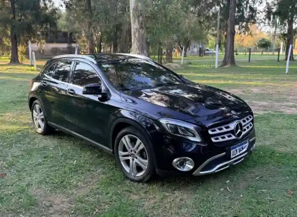 Mercedes-Benz Gla 200 M/2018 ~ Oportunidad ~  2018 - foto 2