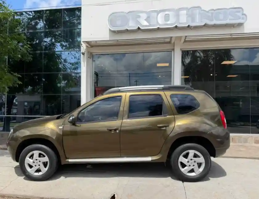 Renault Duster 2.0 Luxe Nav 4X2 Año 2013 Orio Hnos  2013 - foto 2