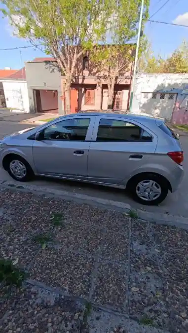 Chevrolet Onix  2018 - foto 1