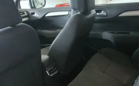 Citroën C4 Lounge Thp 1.6 Manual Feel  2017 - foto 3