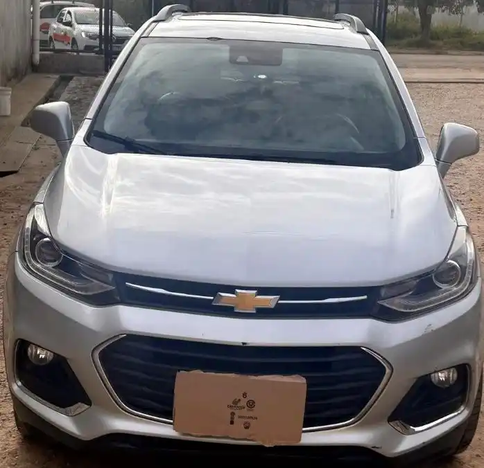 Chevrolet Tracker - foto 1