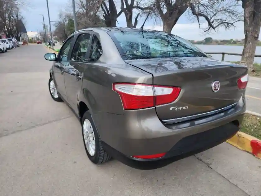 Fiat Grand Siena 2014 1.4 Gnc 135000 Km  2014 - foto 3
