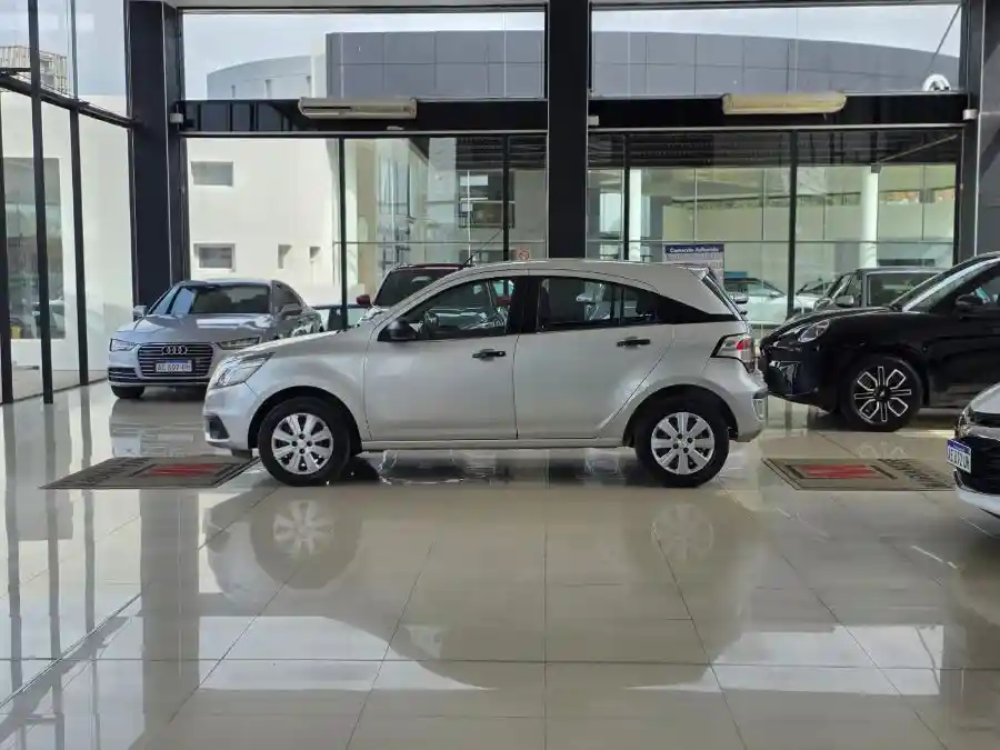 Chevrolet Agile 1.4 Ls 2015  2015 - foto 4
