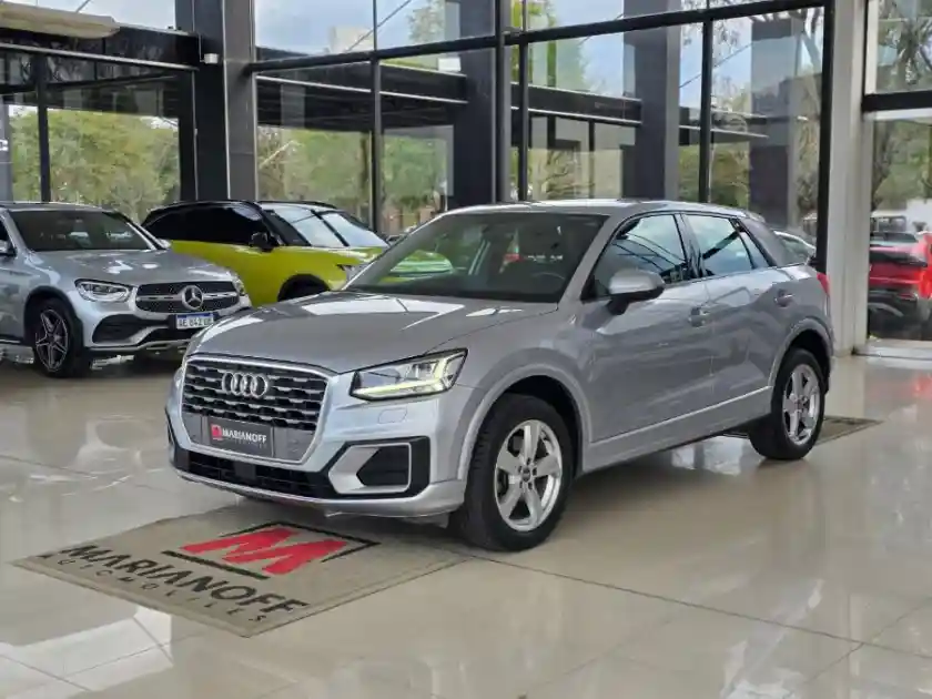 Audi Q2 1.4 Tfsi S Tronic 2018 •  2018 - foto 2