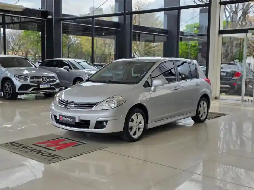 Nissan Tiida 1.8 Tekna 2014  2014 - foto 1