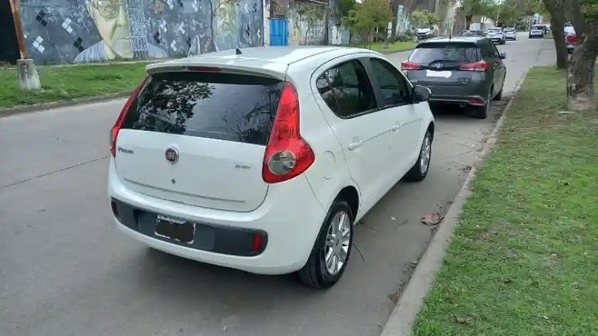 Fiat Palio Essence 2013 1.6 16V 2013 115Hp 76000Km  2013 - foto 4