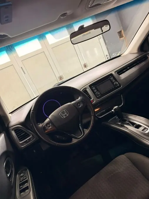 Honda Hrv Ex Con Climatizador Digital  2017 - foto 4